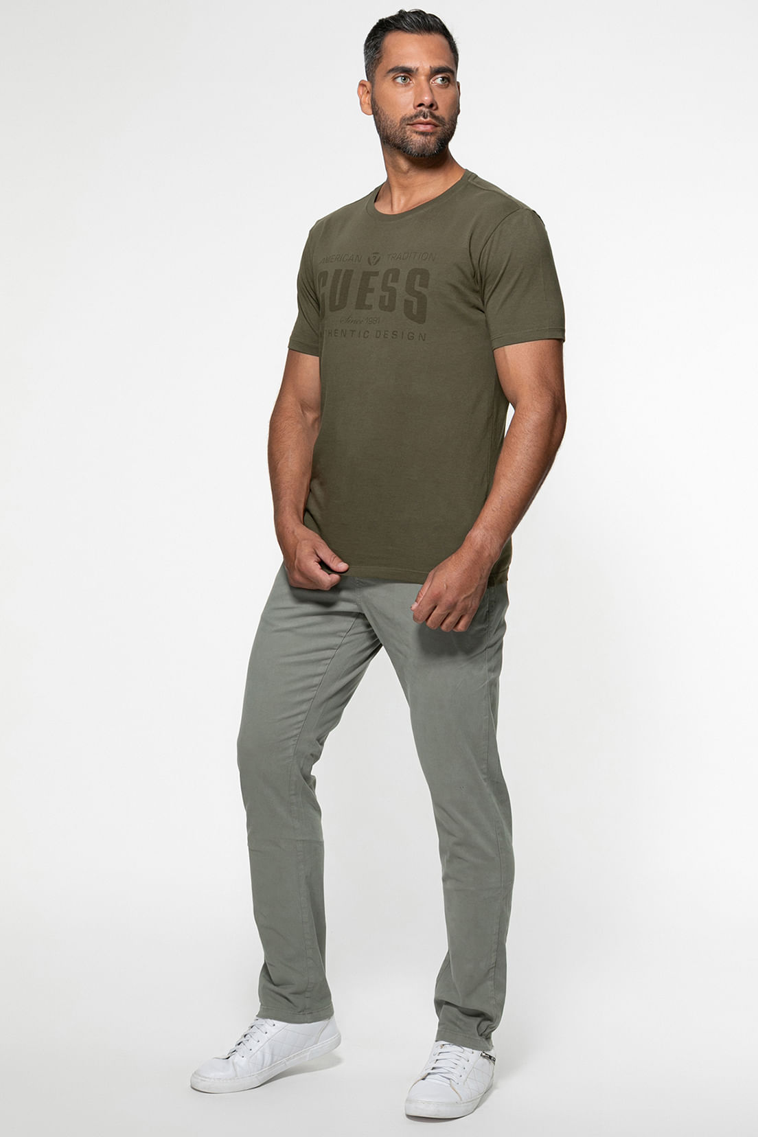 Camiseta Guess American Tradition Verde Musgo - Imagem 17