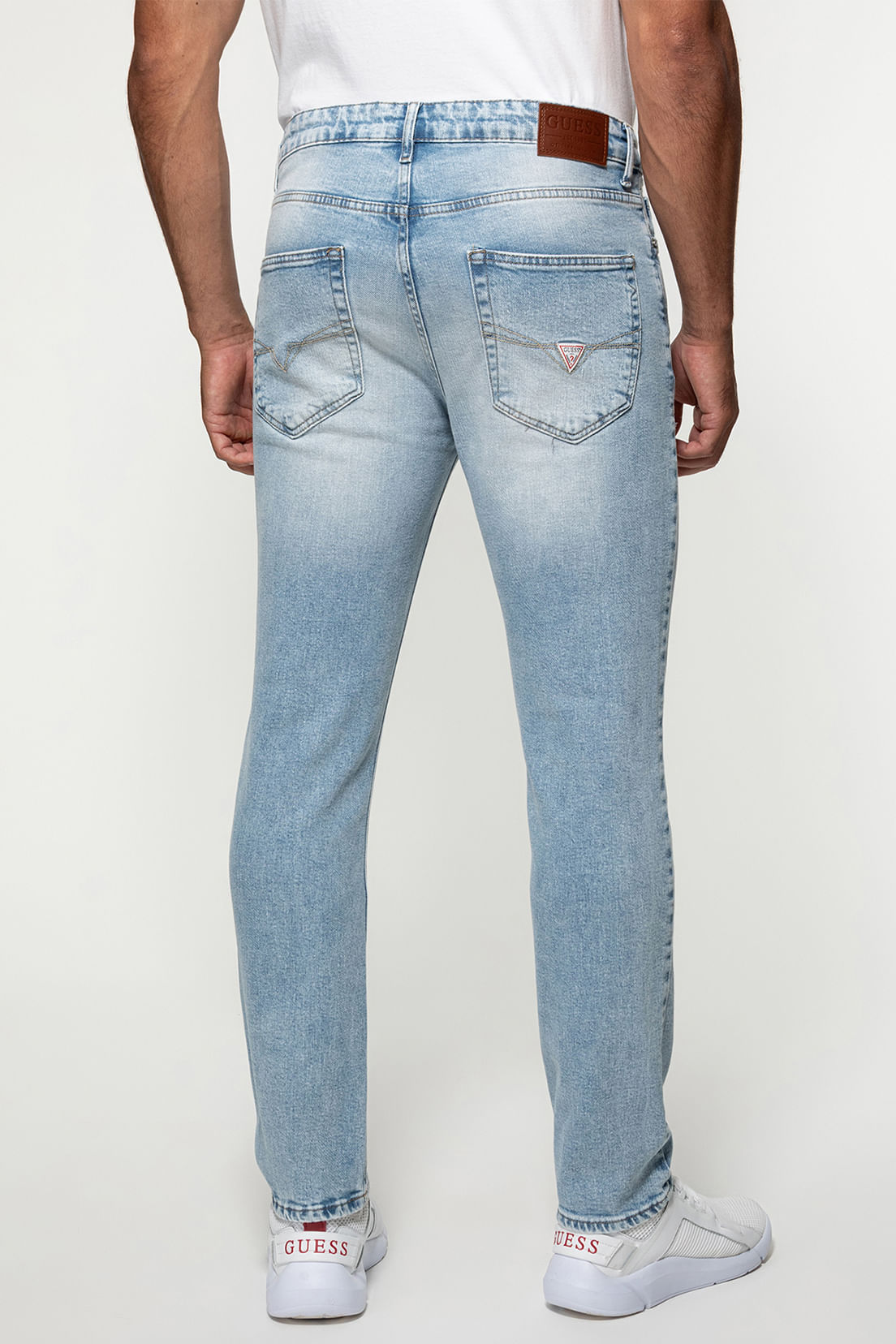 Calça Jeans Guess Tapered Puidos Azul Claro - Imagem 38