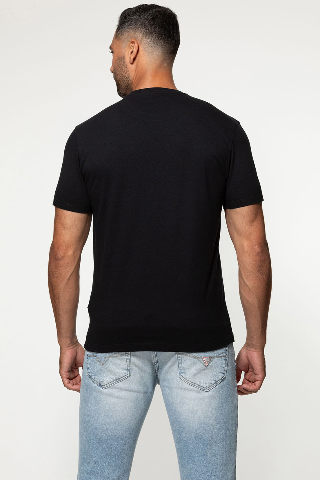 Camiseta Silk Bordado Guess Preto - Imagem 28