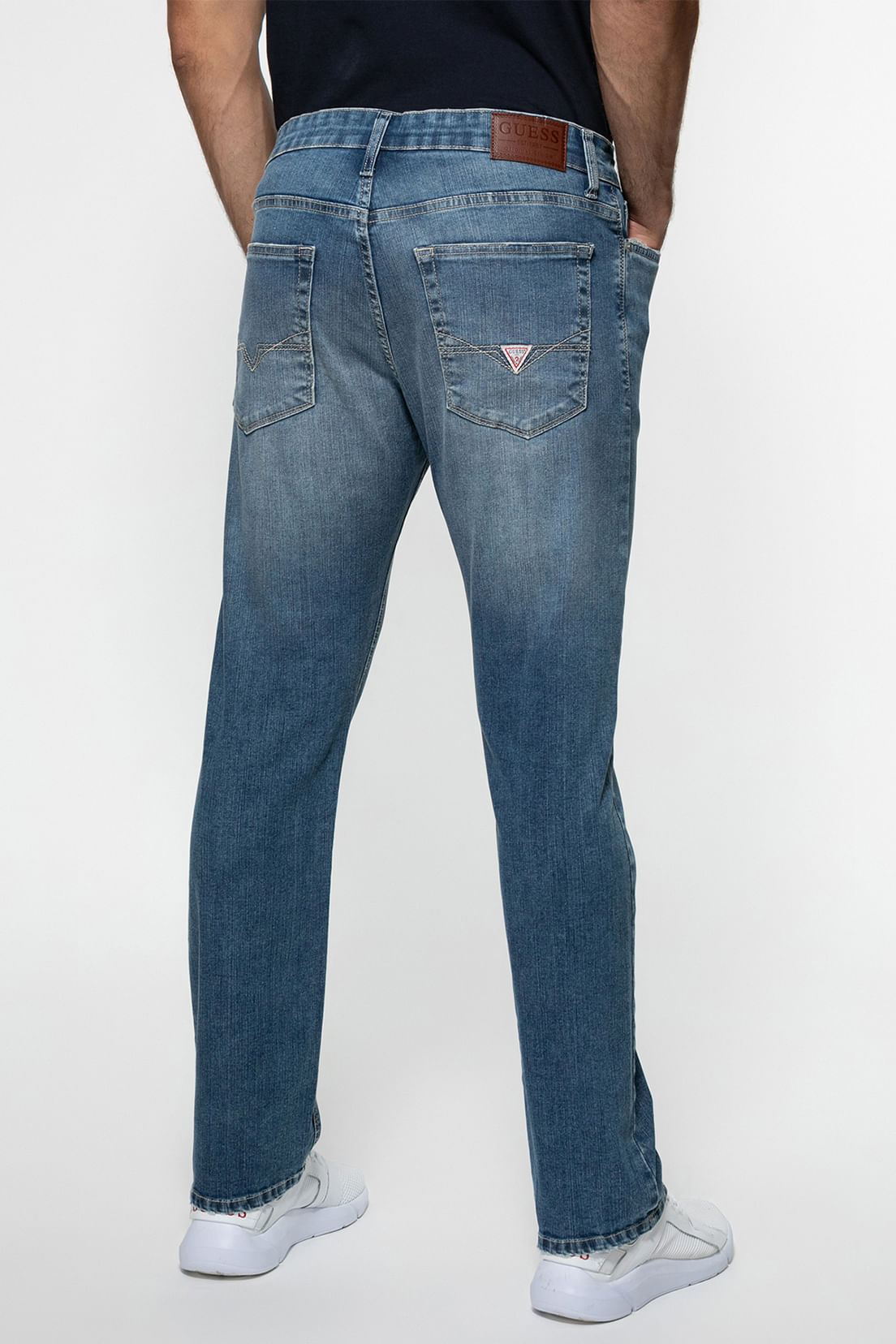 Calça Jeans Guess Slim Straight Azul - Imagem 18