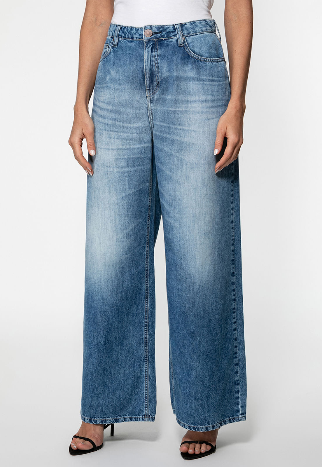 Calça Jeans Guess Wide Leg Azul Claro - Imagem 16