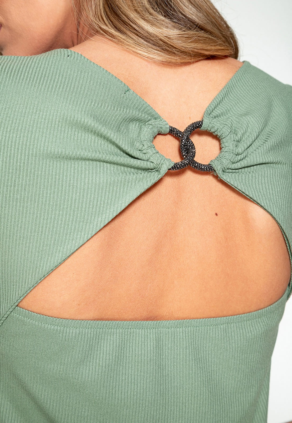 Blusa Argola Costas Aberta Guess Verde - Imagem 49