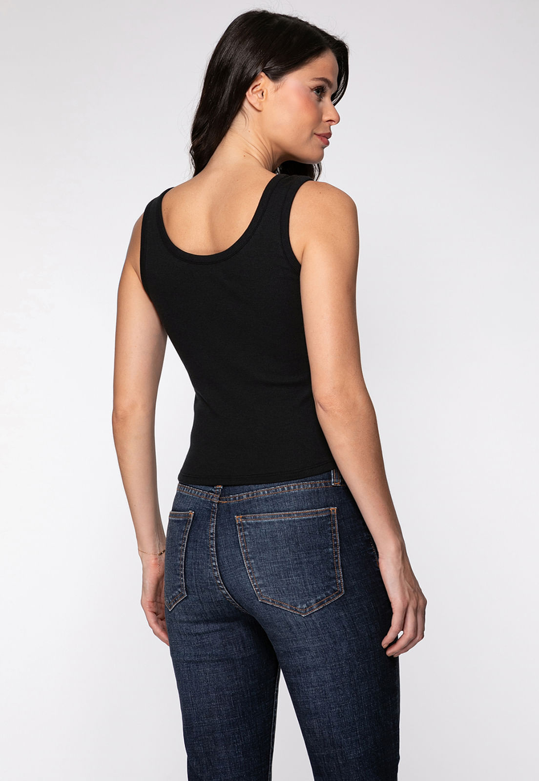 Regata Triângulo Guess Strass Preto - Imagem 20