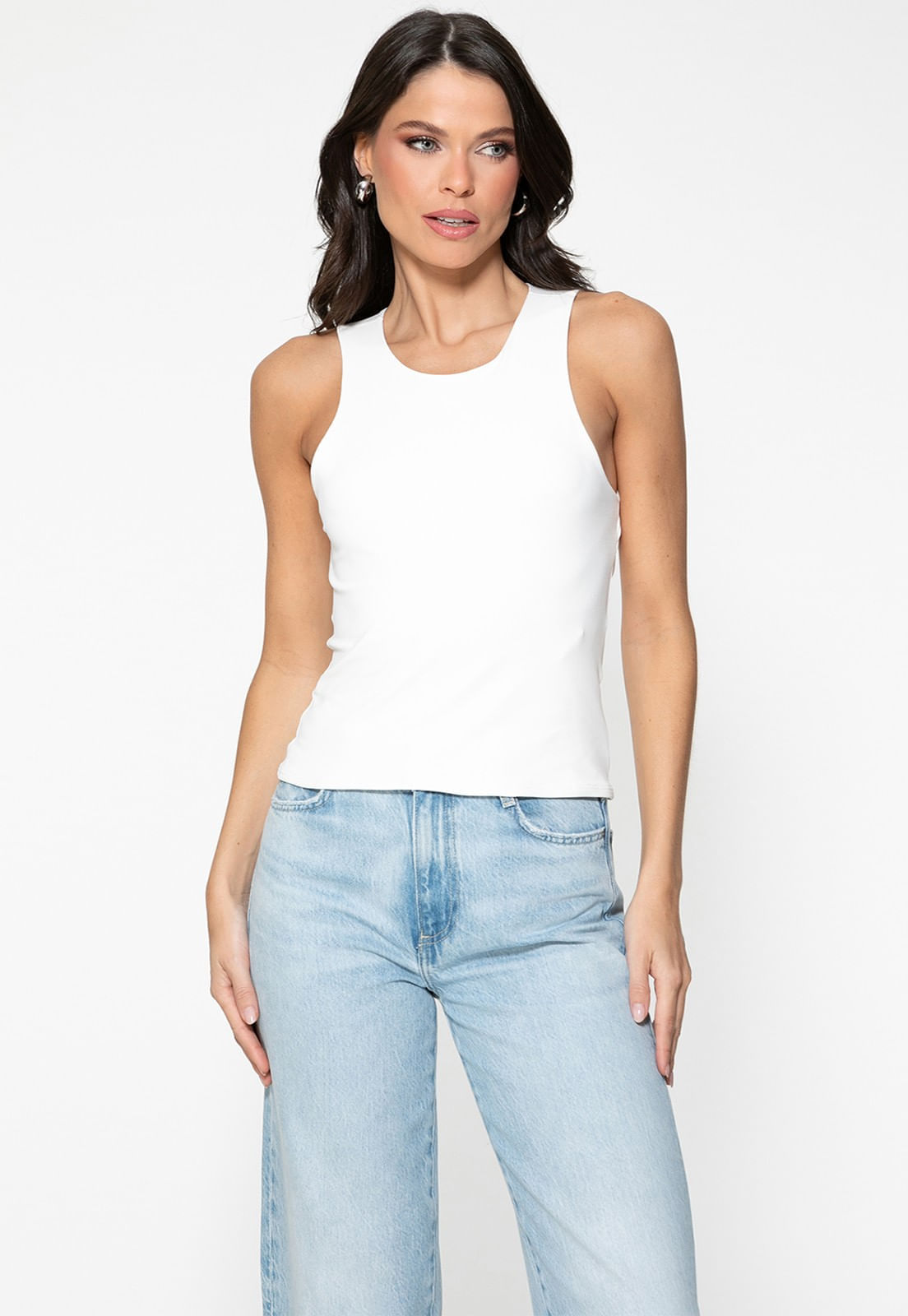 Regata Malha Abertura Costas Branco - Imagem 8