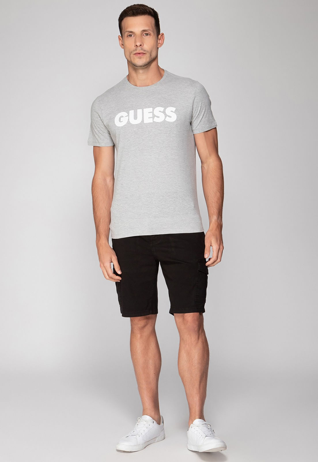 Camiseta Silk Guess Emborrachado Cinza - Imagem 21