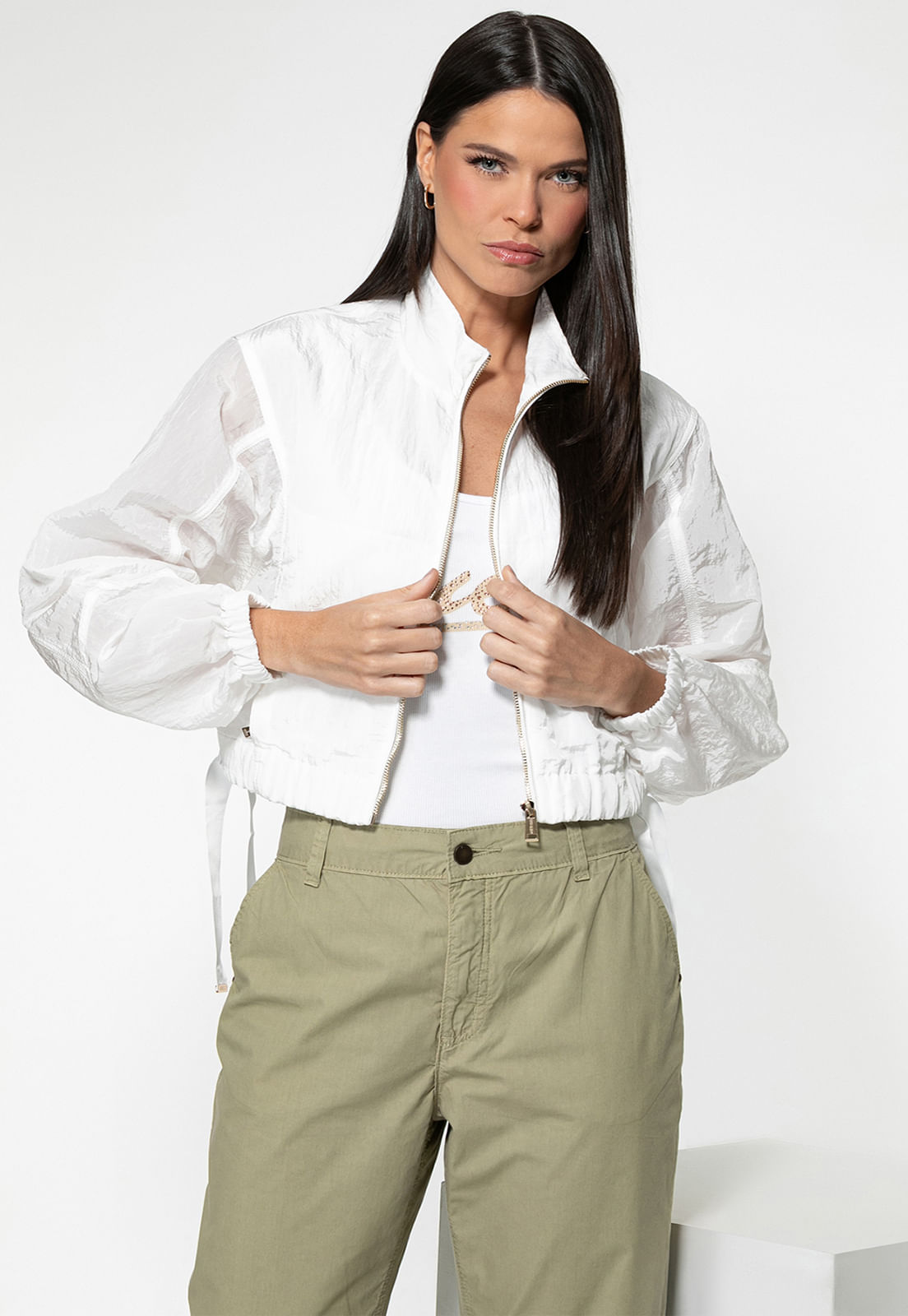 Jaqueta Corta-vento Cropped Branco - Imagem 13