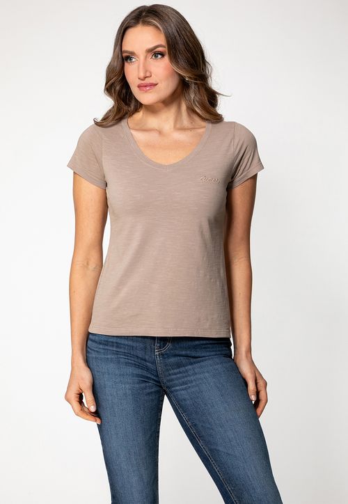 Camiseta Guess Dec V Bordado Cursivo Fendi