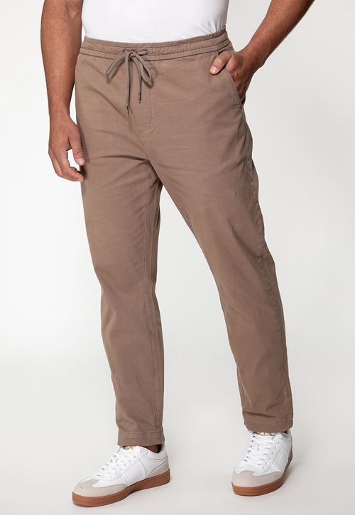 Calça Sarja Slim Elástico e Cadarço Marrom