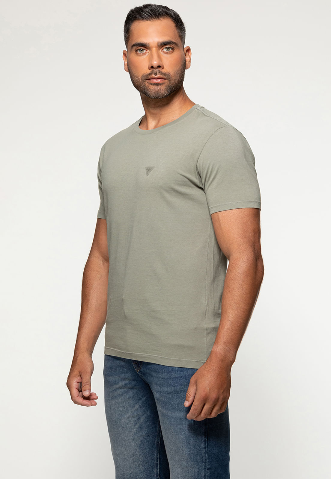 Camiseta Triângulo Emborrachado Guess Verde