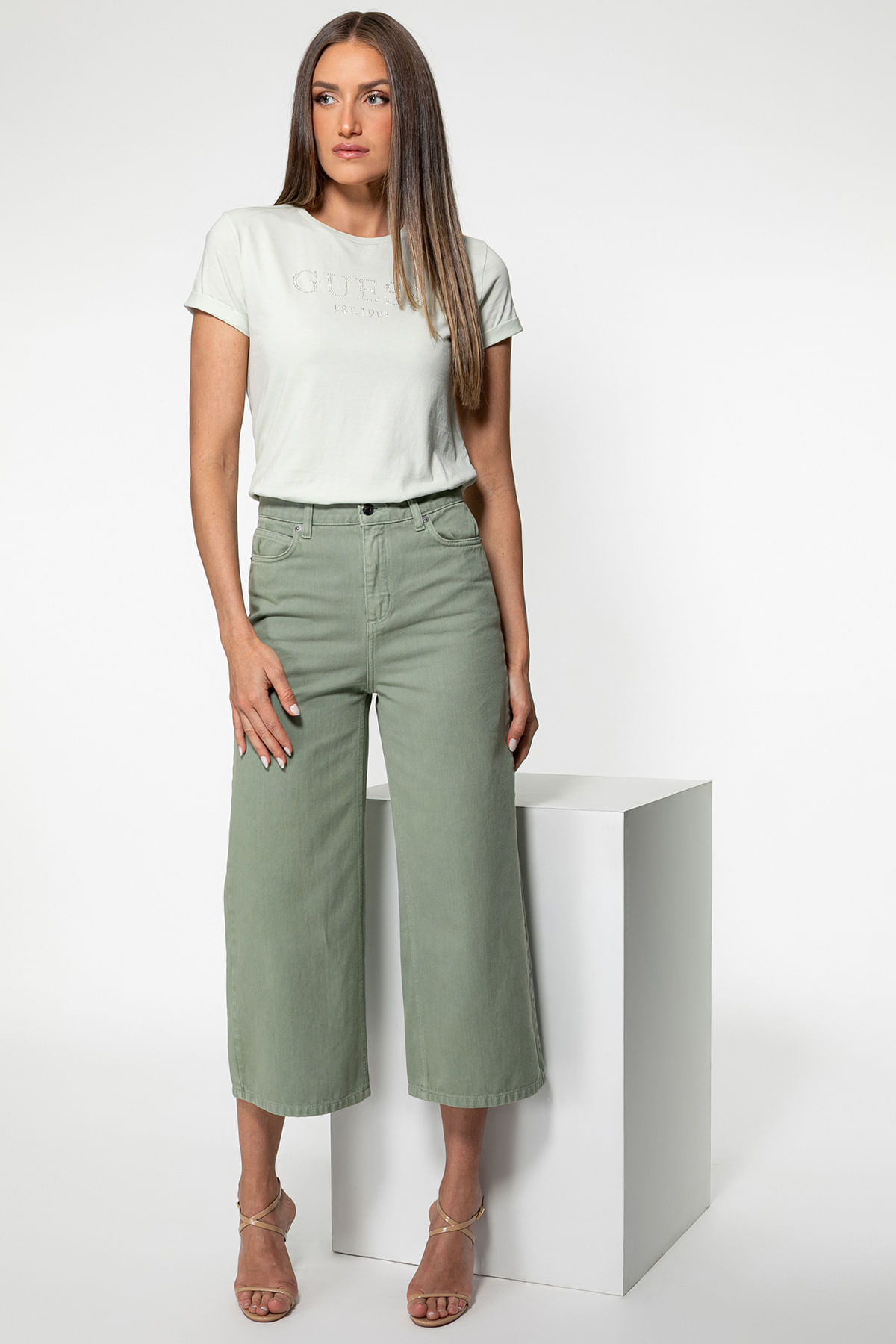 Calça Sarja Wide Leg Cropped Verde Musgo - Imagem 6