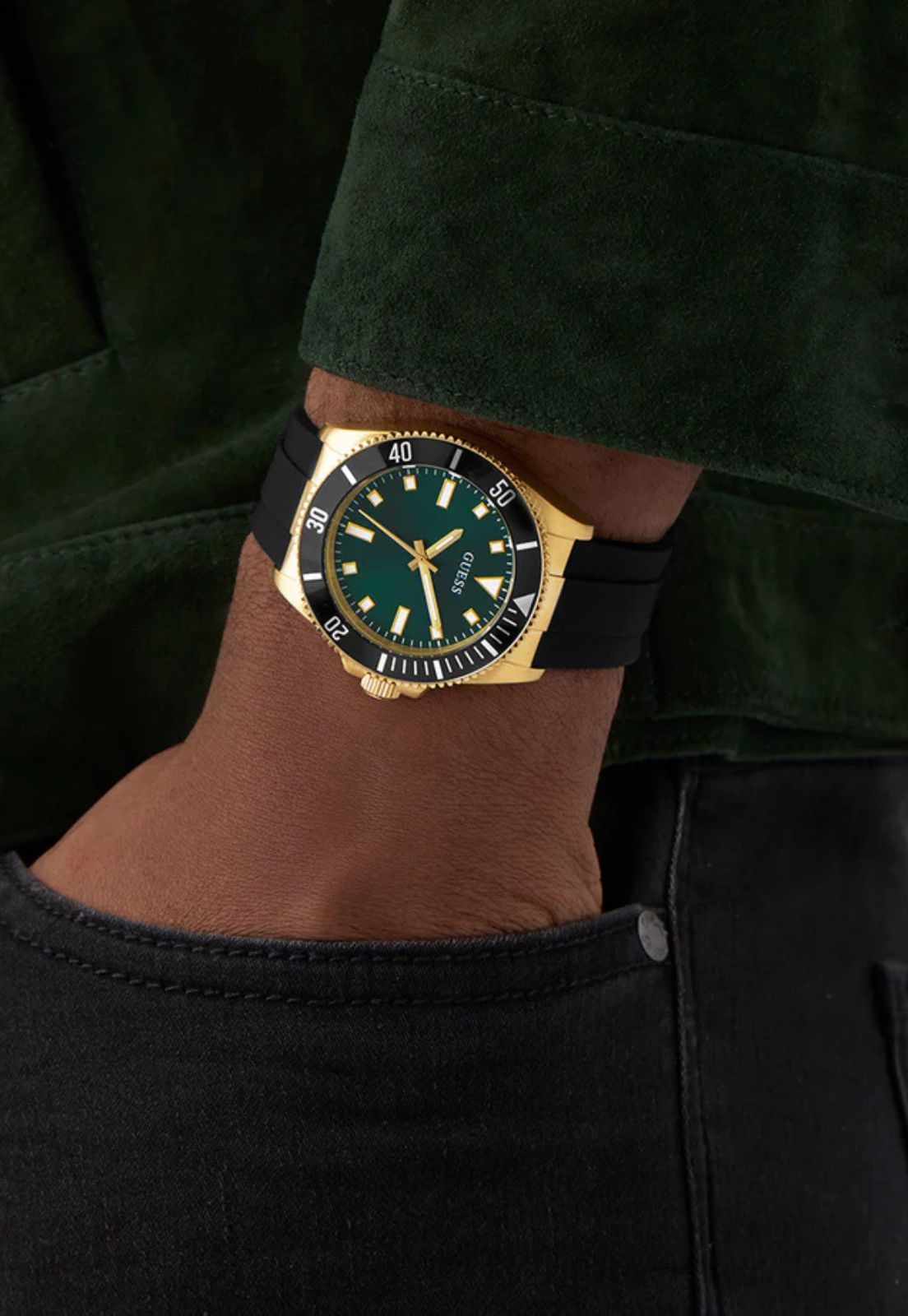 Relógio Sport Silicone Aço Dourado e Preto - Imagem 2