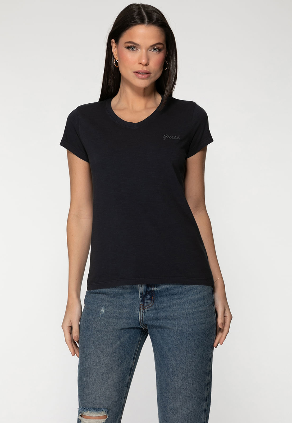 Camiseta Guess Dec V Bordado Cursivo Preto - Imagem 17
