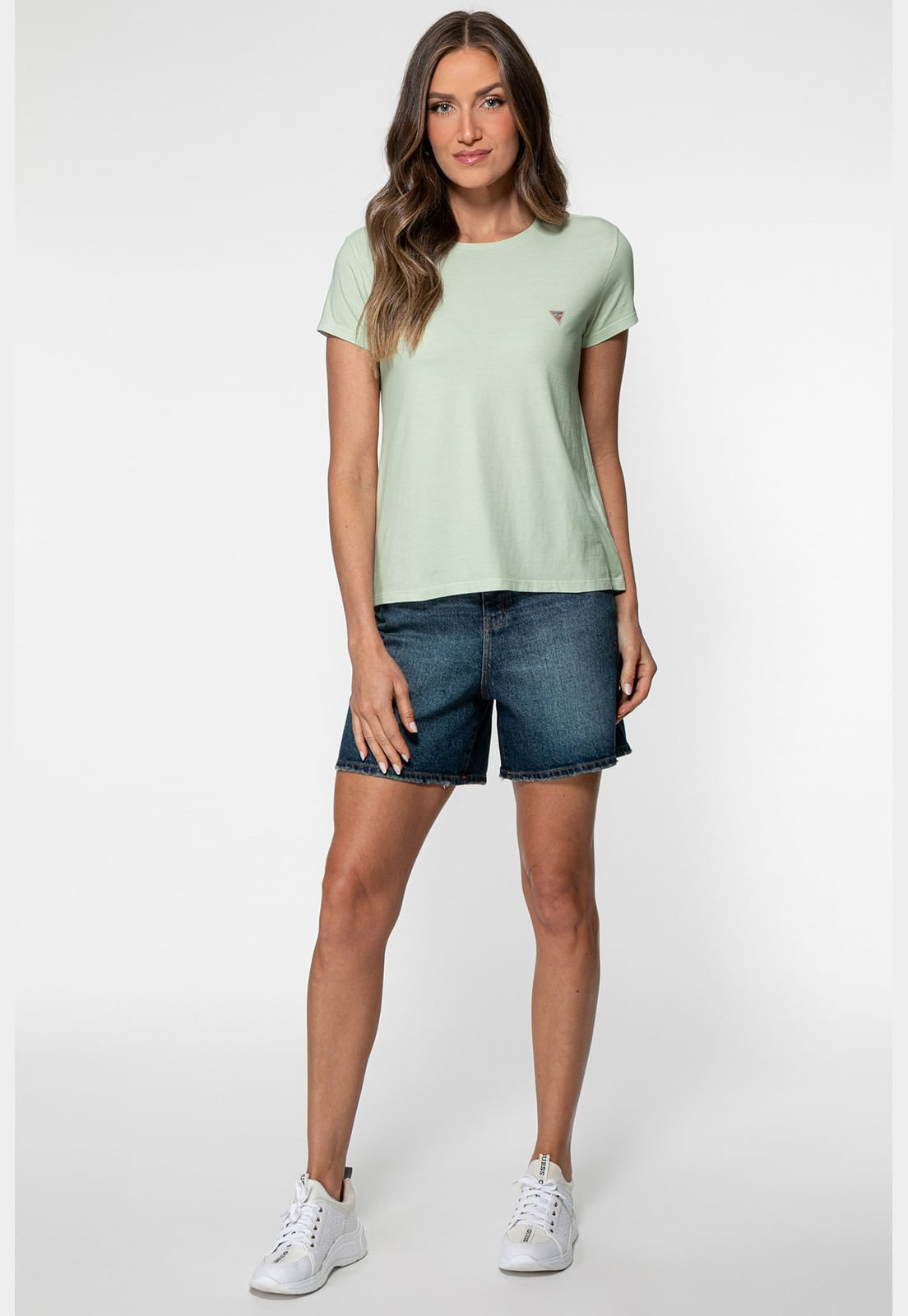 Camiseta Etiqueta Guess Triangulo Verde Claro - Imagem 10
