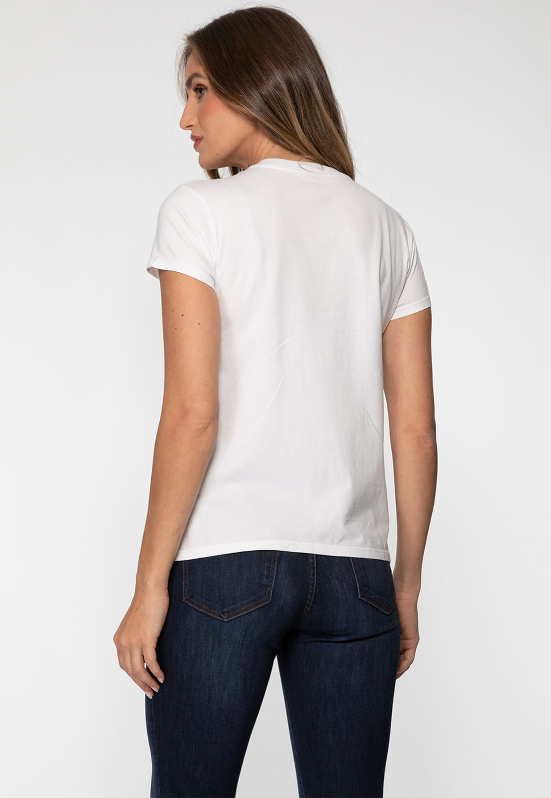 Camiseta Guess Triang Trad Desgastado Branco - Imagem 65